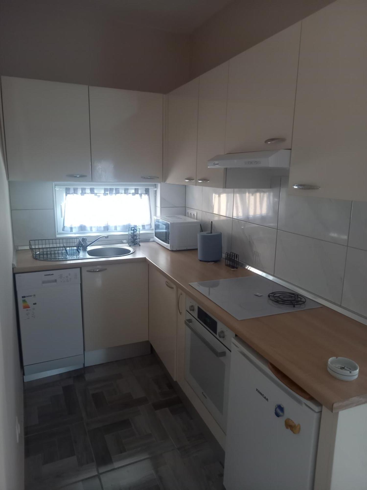 Oskar Amphitheater Apartments And Rooms With Free Parking Pula Pokoj fotografie